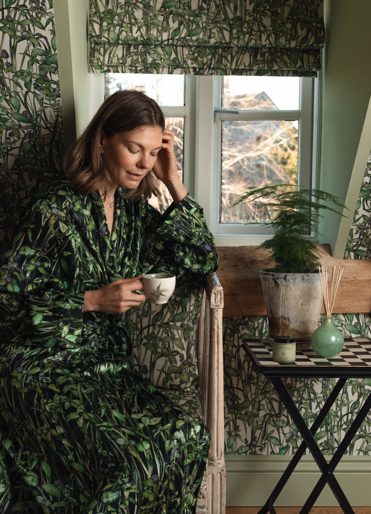 Rivermint Silk Robe