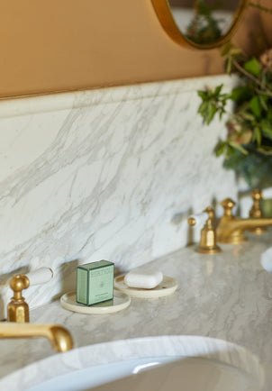 Soap Dish with B