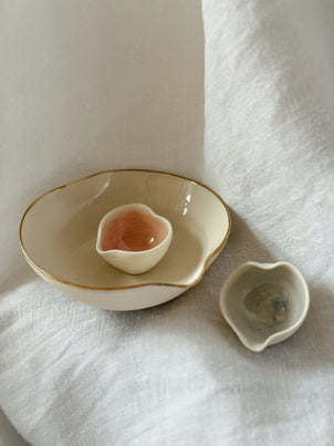 Heart Bowl with Gold Rim