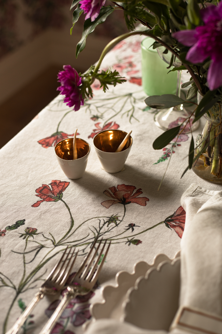 English Cutting Garden Tablecloth