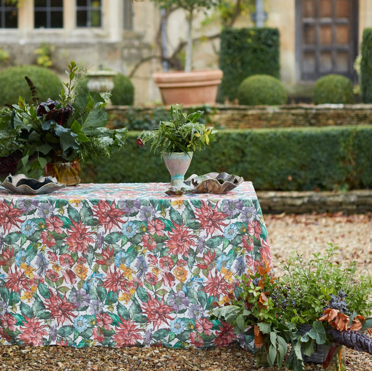 Dahlia Tablecloth