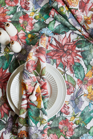 Dahlia Tablecloth